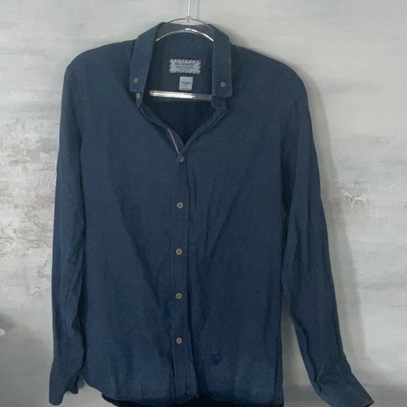 Men's blue collared shirt from small european designer. - Picture 9 of 9
